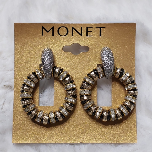 Glamorous Earrings